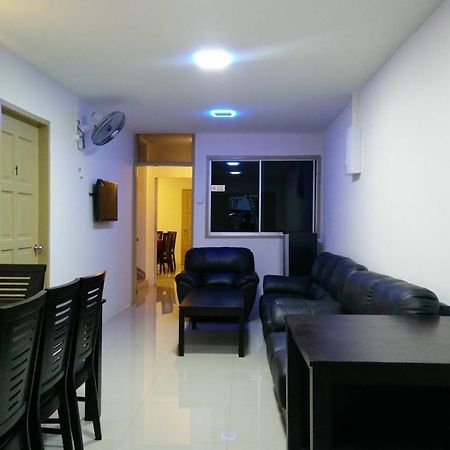Js&K Homestay Kuala Terengganu Kültér fotó