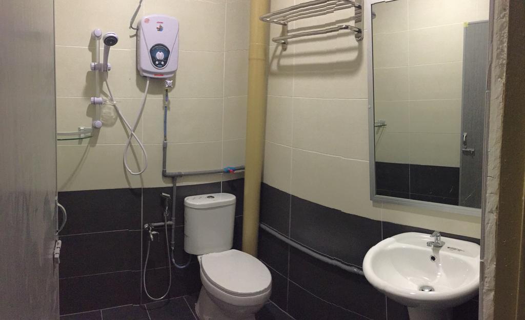 Js&K Homestay Kuala Terengganu Kültér fotó